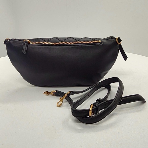 Quince Italian Leather Diamond Quilted Sling Bag in Black - Picture 6 of 9